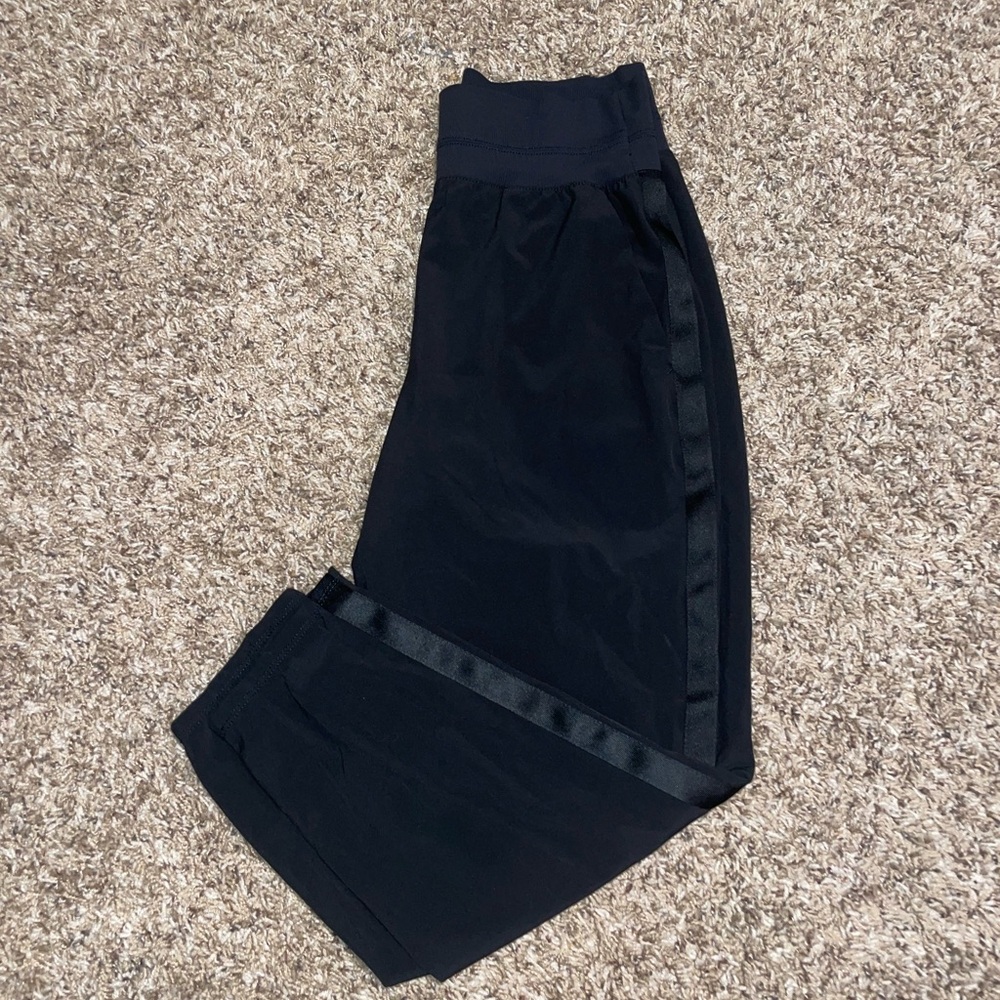 Athleta Nolita Slim Tapered Crop Pant - Picture 4 of 6